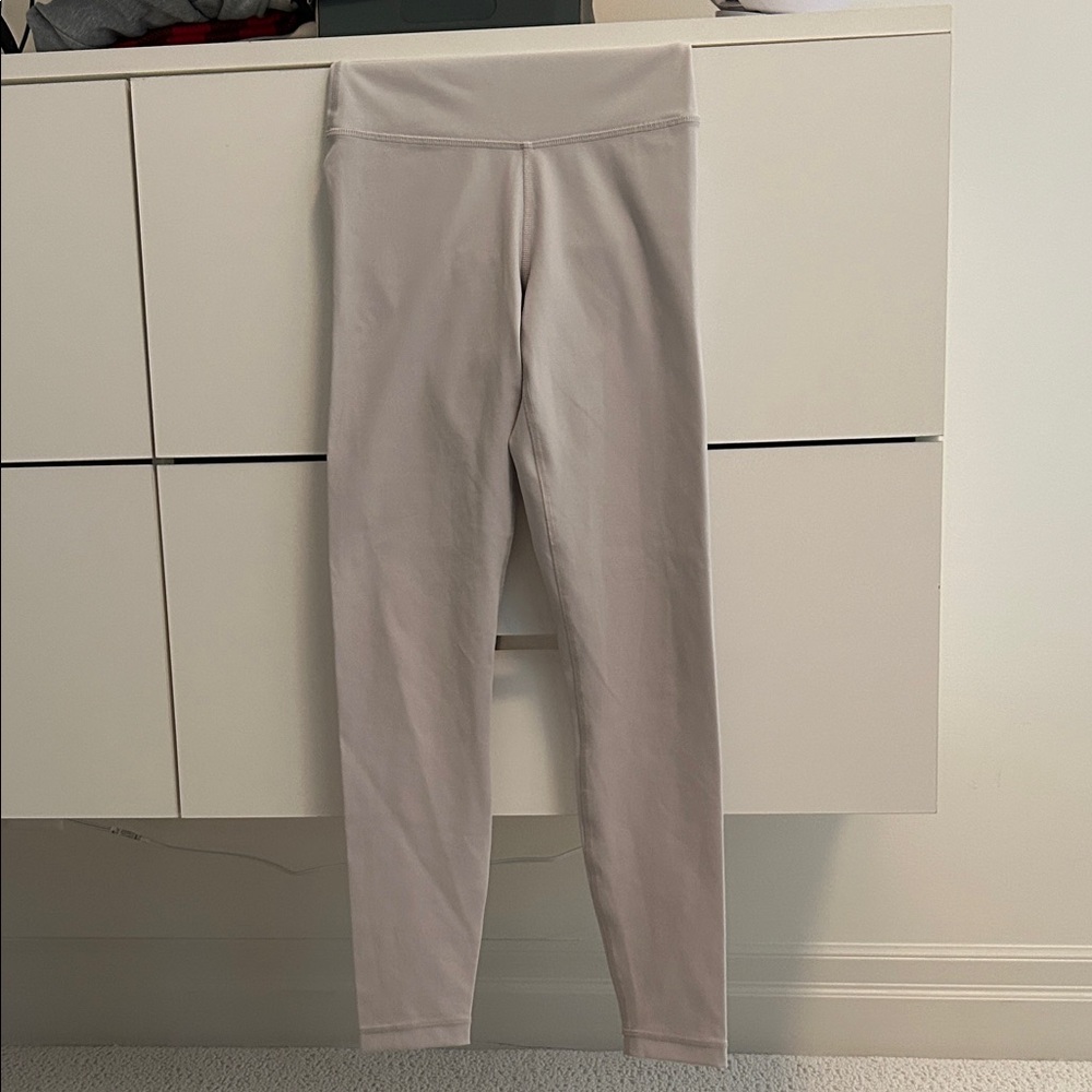 Girls Aritzia TNA Beige Leggings